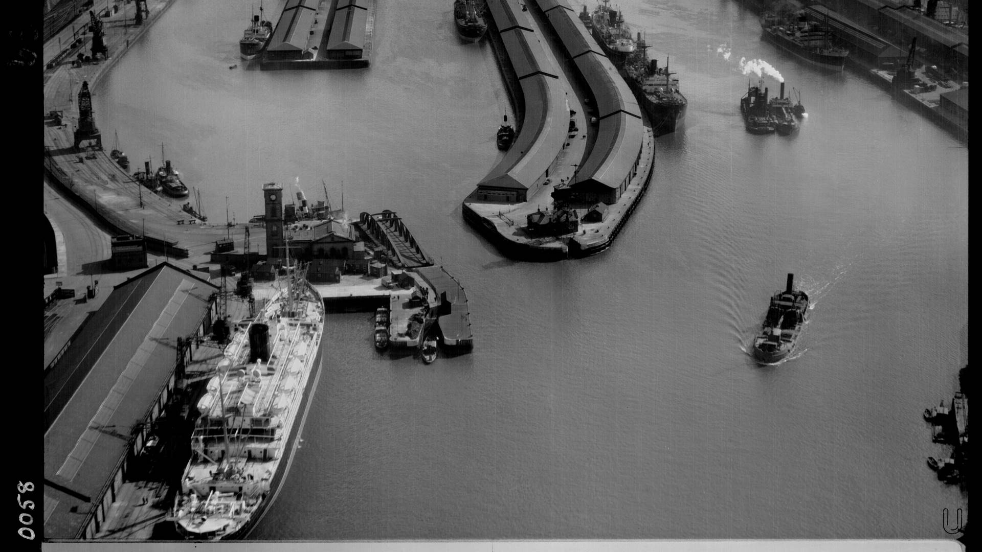 The Queens Dock, Glasgow - historic image
