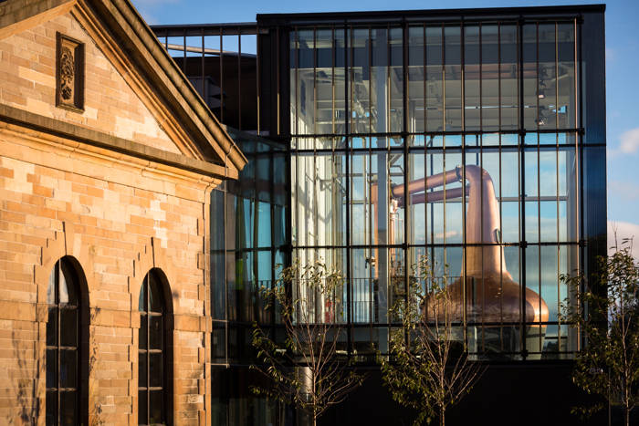 External image of The Clydeside Distillery with the original Pumphouse and modern, glass Still House